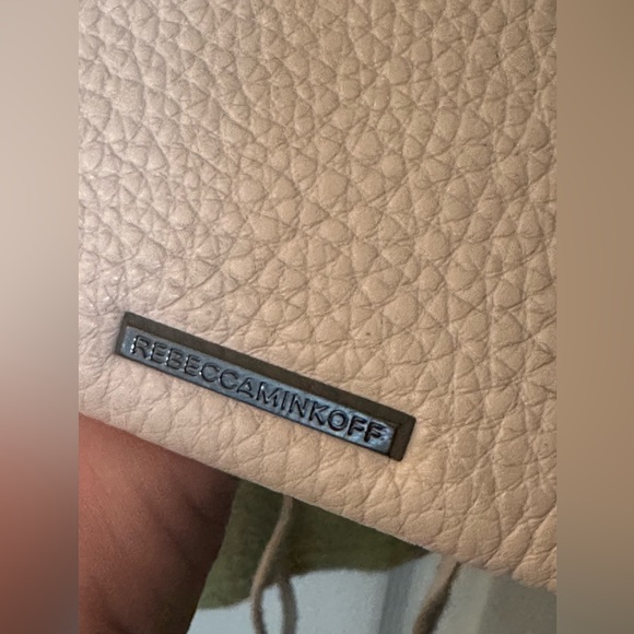 Rebecca Minkoff cute leather purse great condition 💖 - Picture 4 of 11